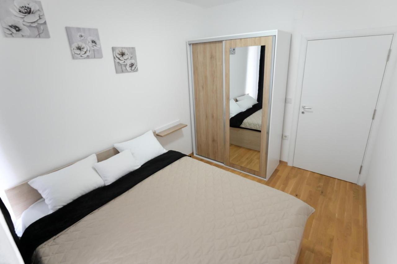 Porta Apartment 斯科普里 外观 照片